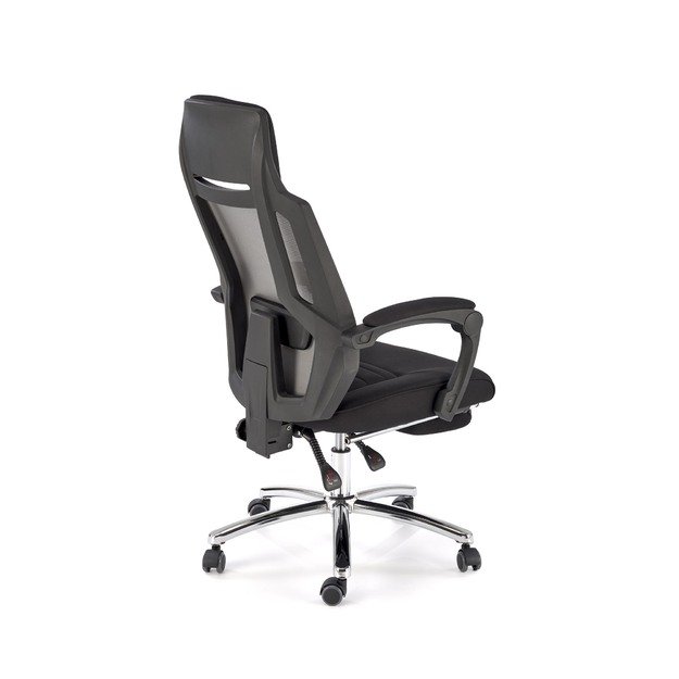 FREEMAN o. chair 18