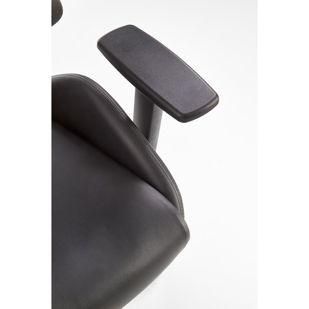HASEL o. chair 4