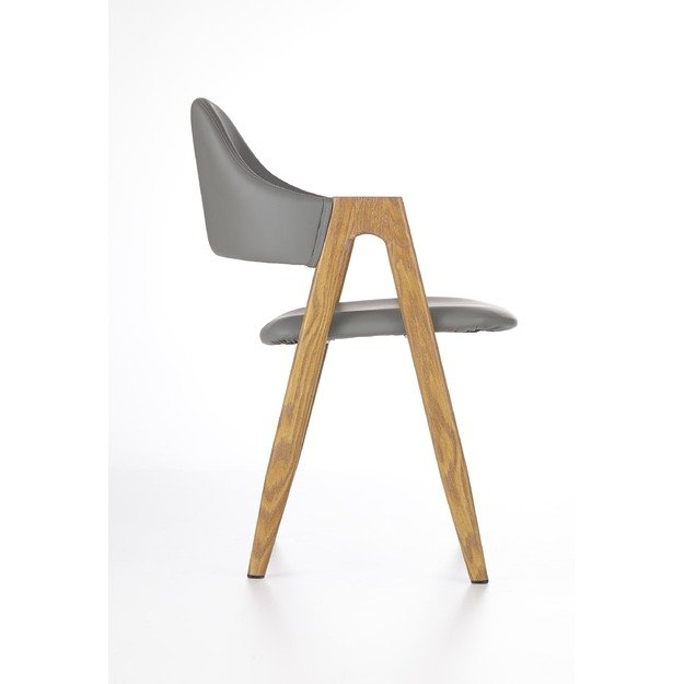 K247 chair 2