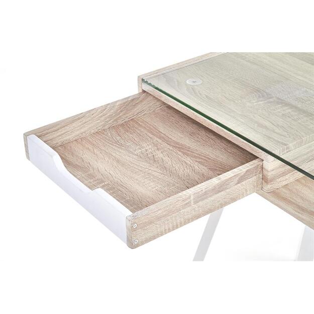 B33 desk 5