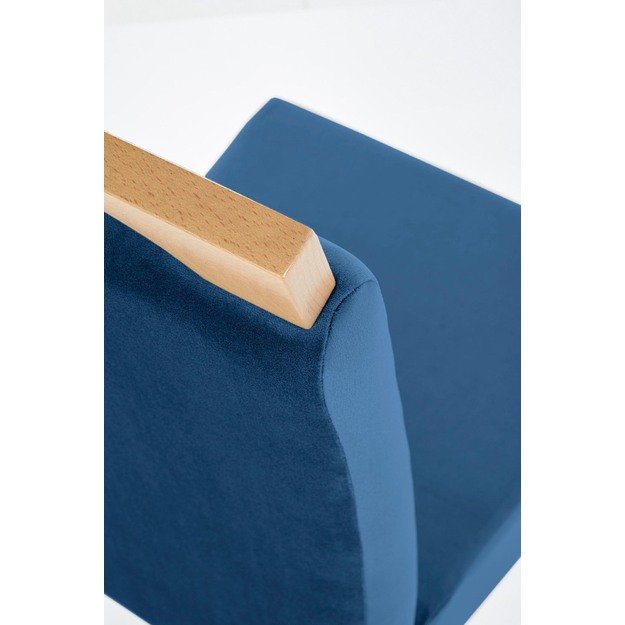 CLARION chair, color: honey oak / MONOLITH 77 3