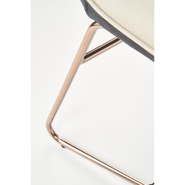K390 chair 2