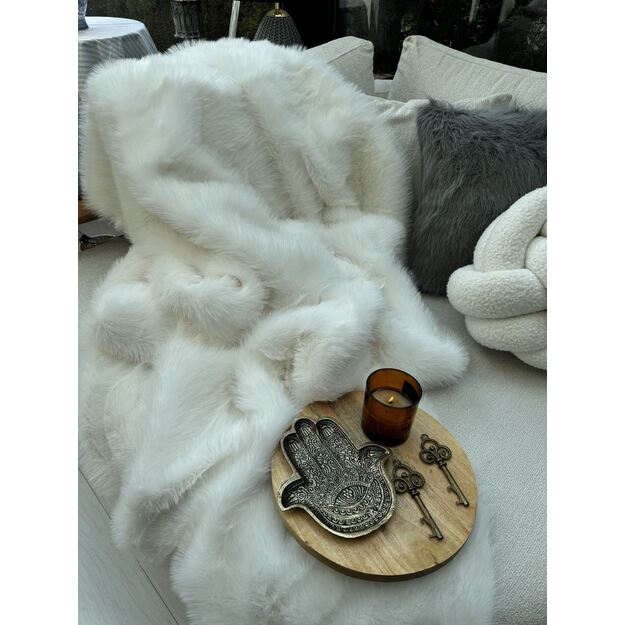 Lolita - White - 100 1