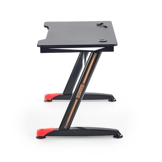 B40 desk 8