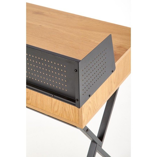 B43 desk 7