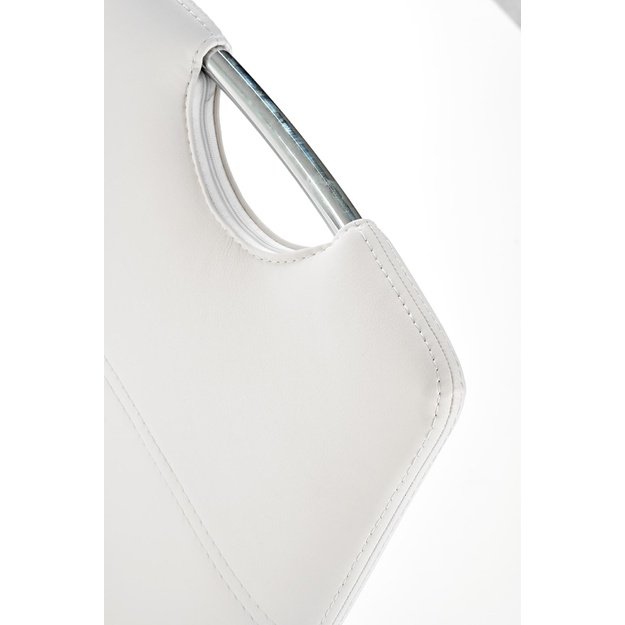 K188 chair color: white